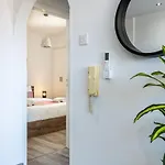 Olympus Stylish 2-br & Balcony In Daire Larnaca