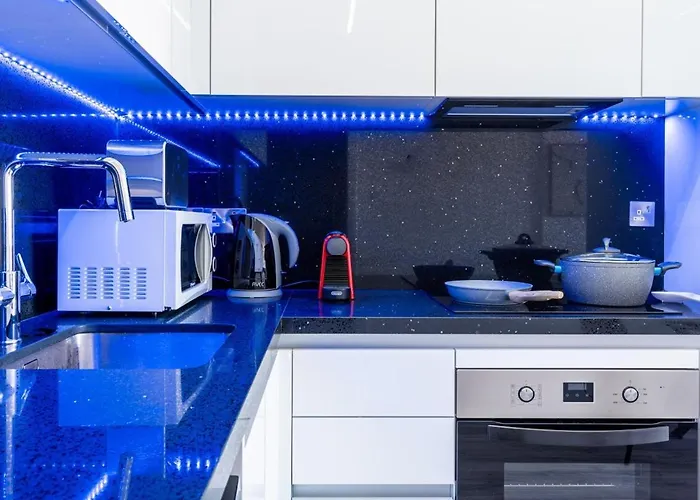 Apartmán Olympus Stylish 2-br & Balcony In