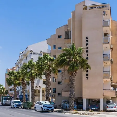 Olympus Stylish 2-br & Balcony In Apartment Larnaka